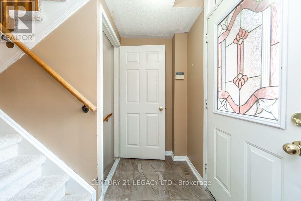 20 Twigg Drive, Ajax, Ontario  L1Z 1G4 - Photo 38 - E13582094