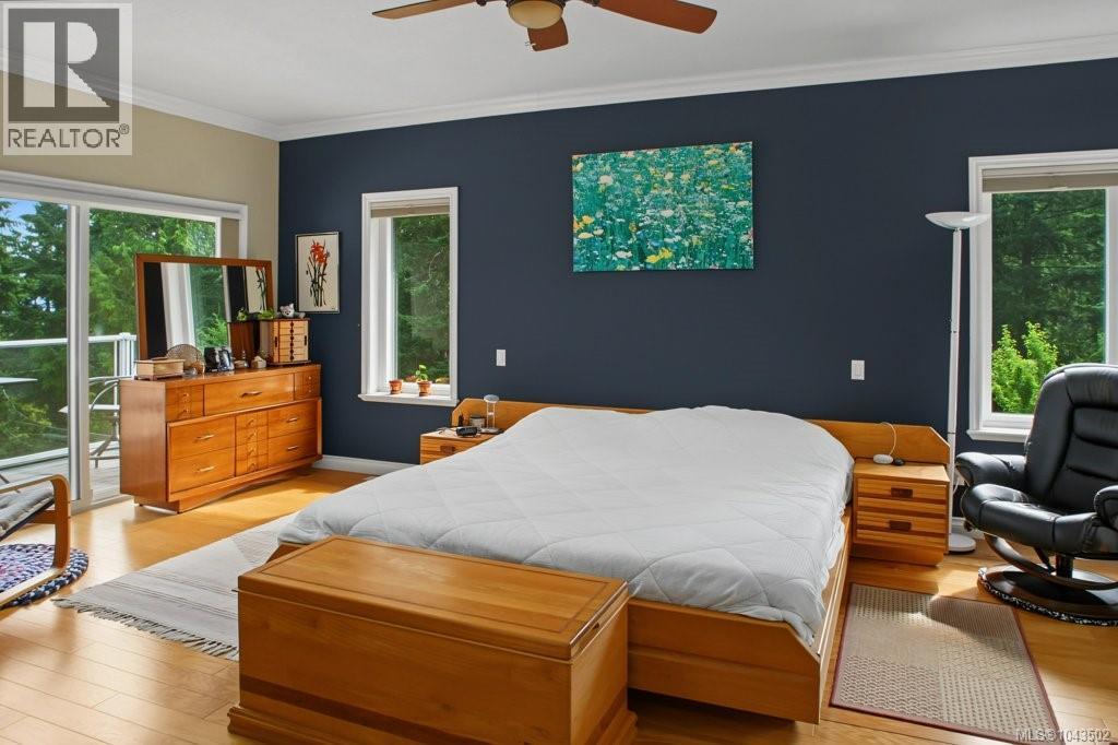 For Sale: 2305 Mate Pl, Nanoose Bay, ON | 4 Bed, 3 Bath House for $295,000. See 26 photos!