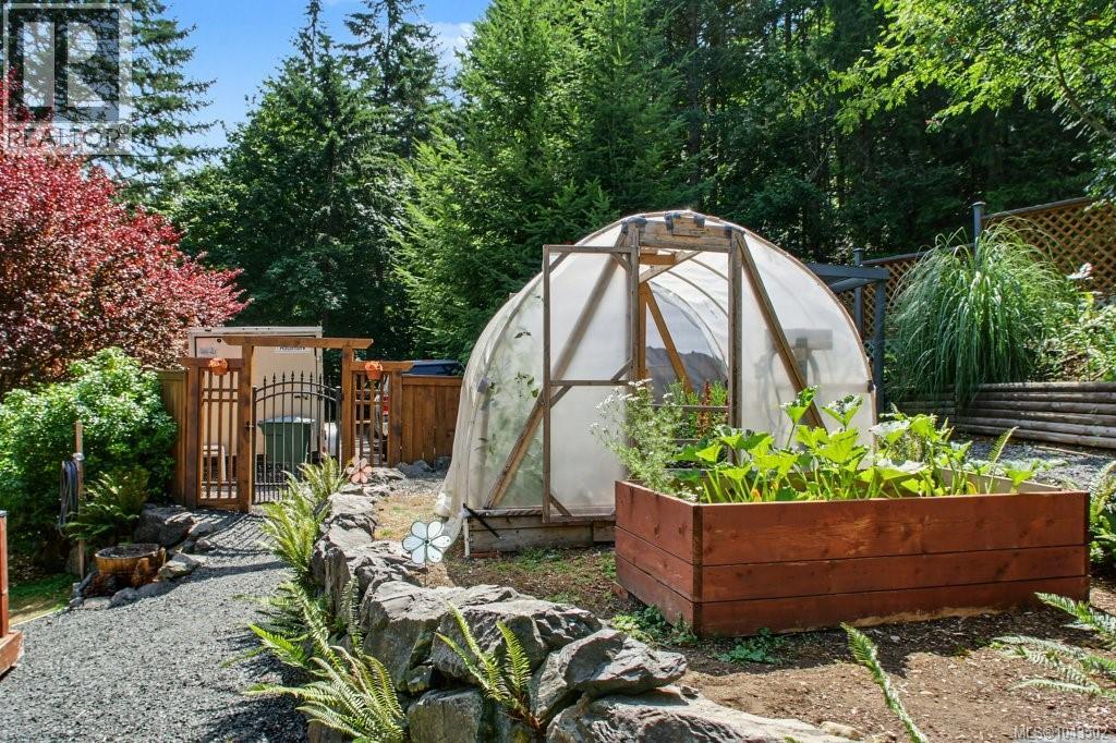 For Sale: 2305 Mate Pl, Nanoose Bay, ON | 4 Bed, 3 Bath House for $295,000. See 26 photos!