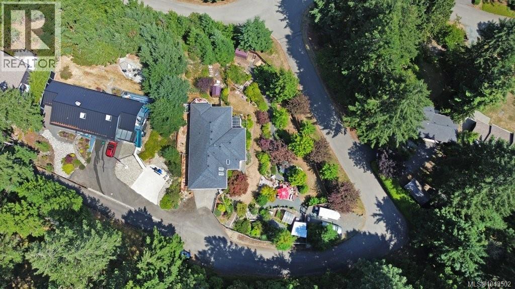 For Sale: 2305 Mate Pl, Nanoose Bay, ON | 4 Bed, 3 Bath House for $295,000. See 26 photos!