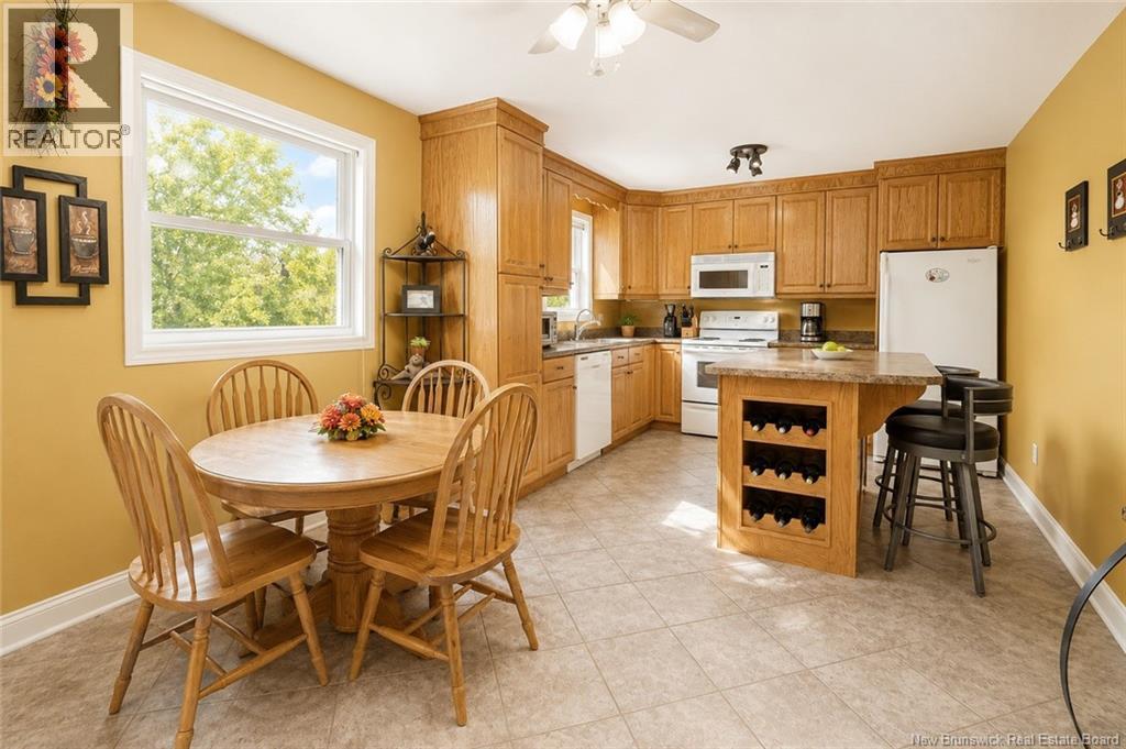 671 Main St., Shediac, New Brunswick  E4P 2C8 - Photo 3 - NB127614