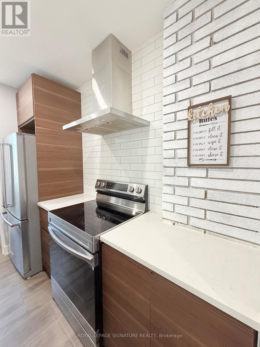 104 Great Oak Drive, Toronto, Ontario M9A 1N5 - Photo 17 - W13581770