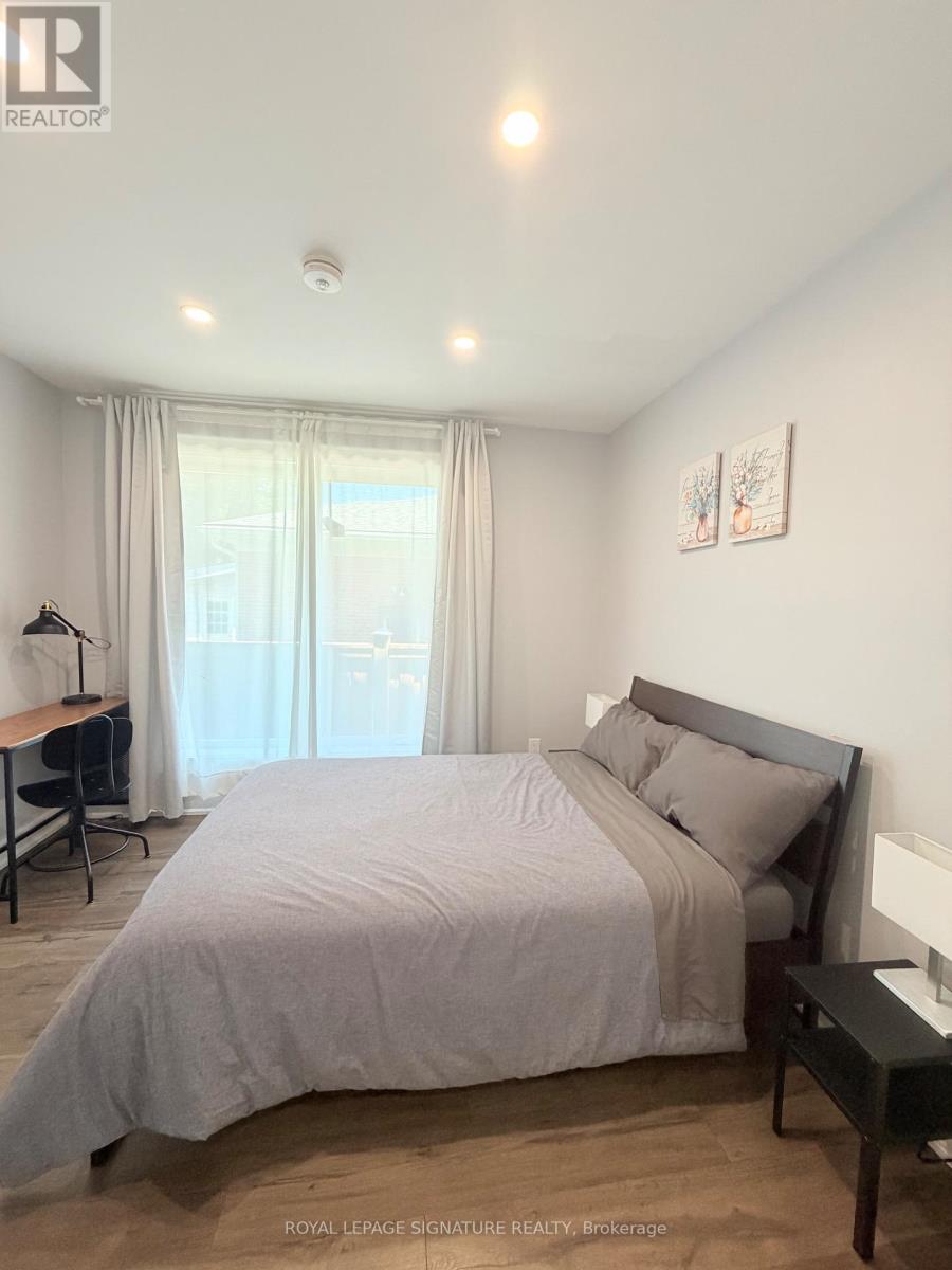 104 Great Oak Drive, Toronto, Ontario M9A 1N5 - Photo 24 - W13581770