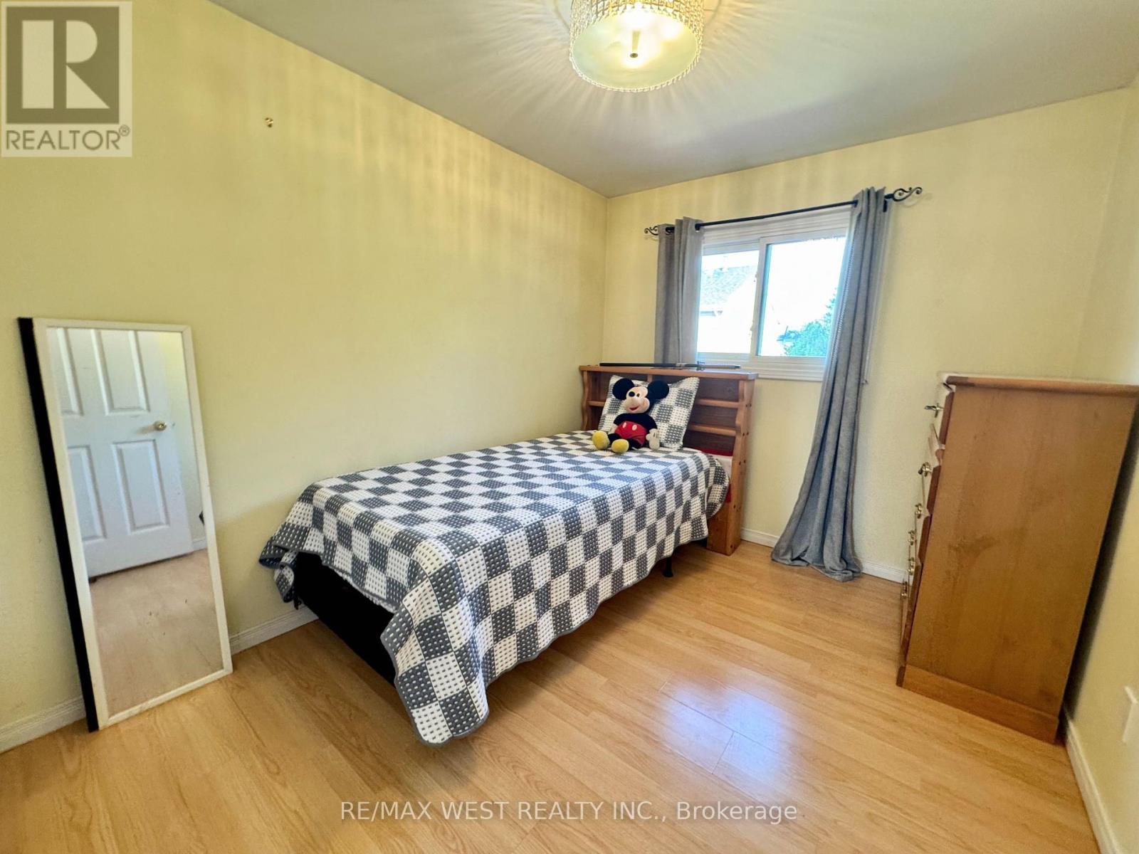 40 Maplehurst Square, Brampton, Ontario L6Z 1J6 - Photo 28 - W13582012
