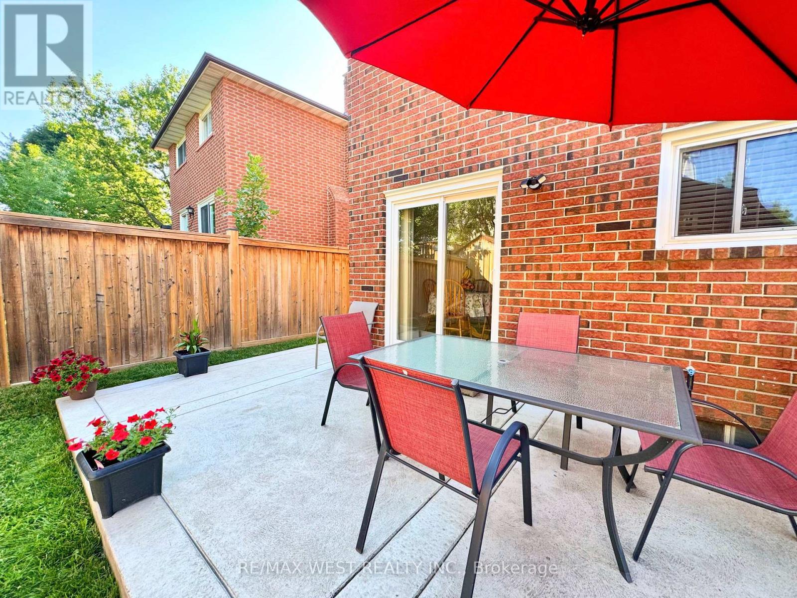 40 Maplehurst Square, Brampton, Ontario L6Z 1J6 - Photo 38 - W13582012