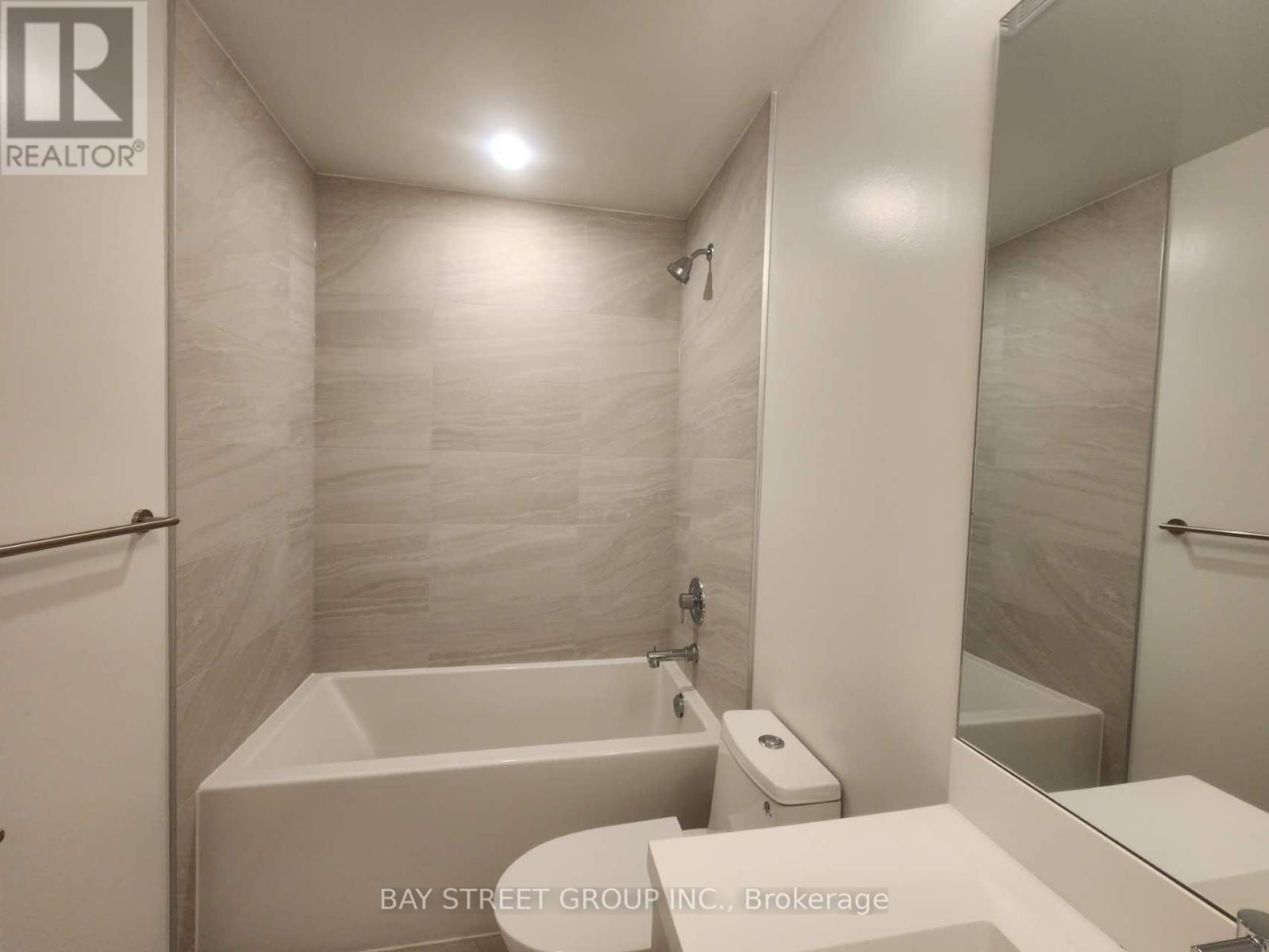 829 - 400 King Street W, Toronto, Ontario M5V 0X8 - Photo 12 - C13582128