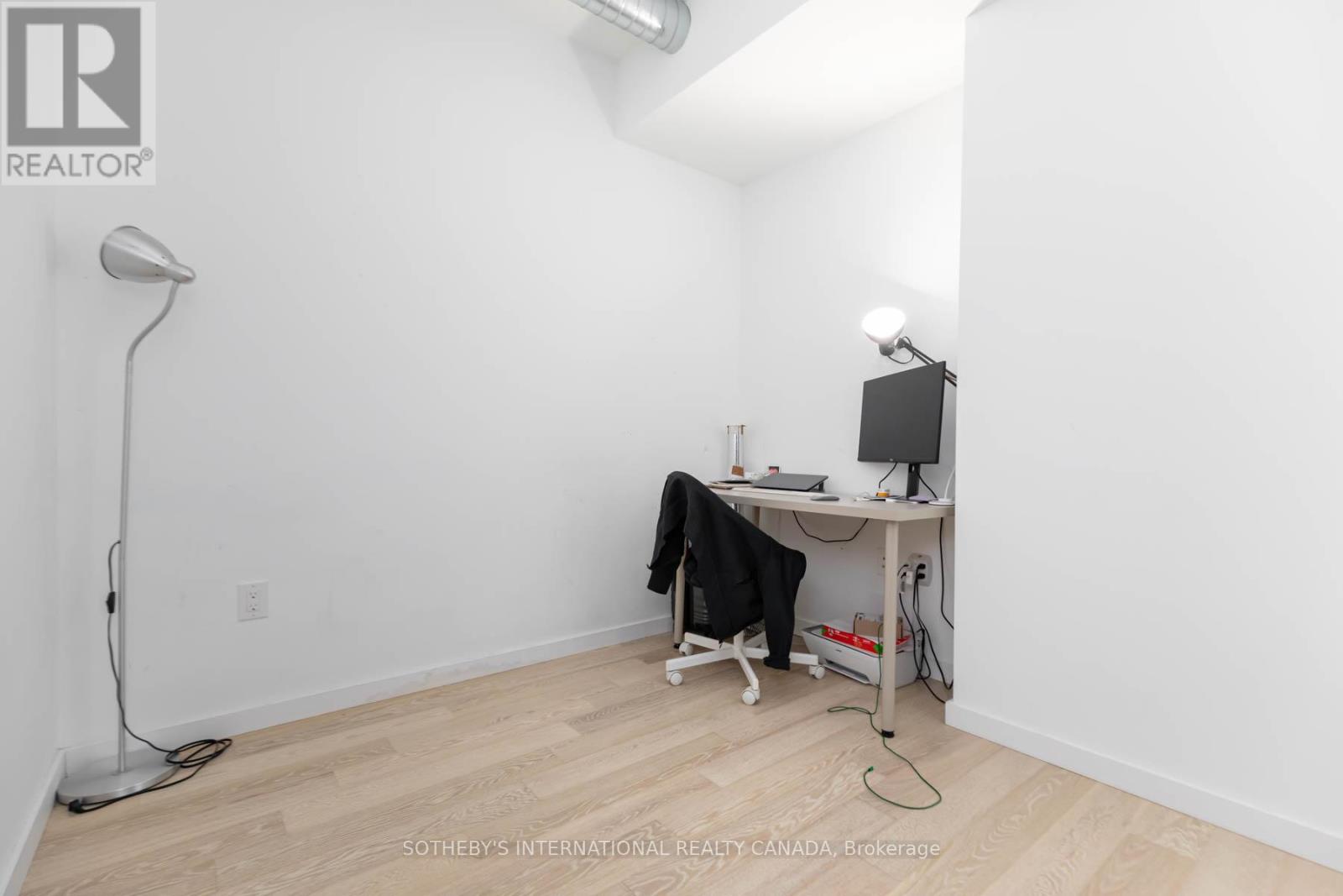2308 - 170 Bayview Avenue, Toronto, Ontario M5A 0M4 - Photo 4 - C13582136
