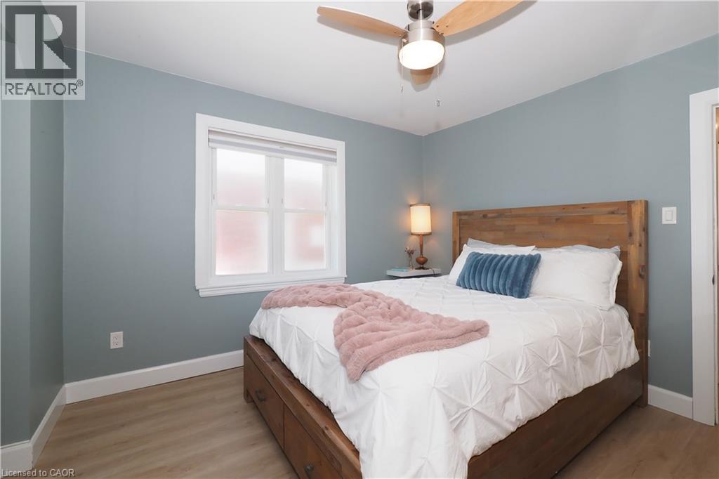 784 Elizabeth Street, Kitchener, Ontario  N2H 6H5 - Photo 19 - 40849286