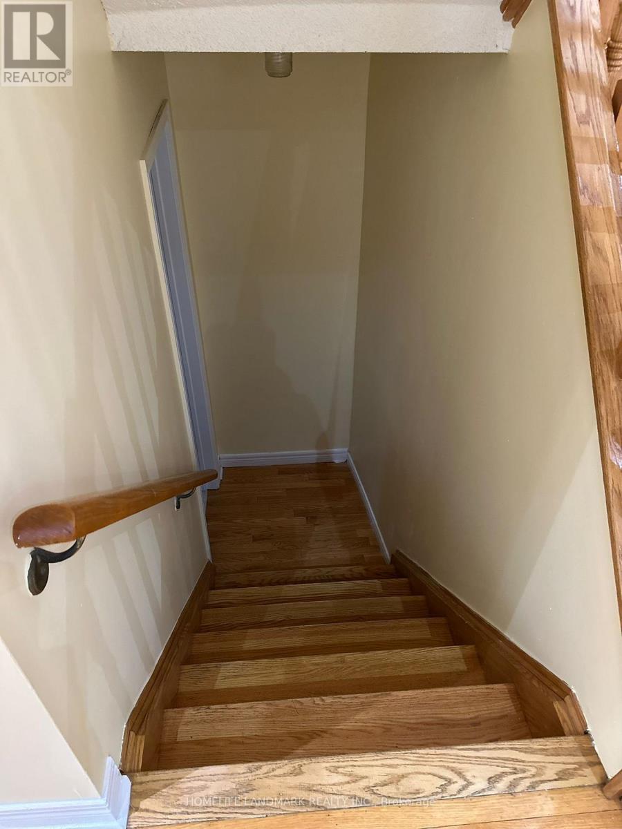 544 Matisse Place, Mississauga, Ontario L5W 1M3 - Photo 24 - W13582124