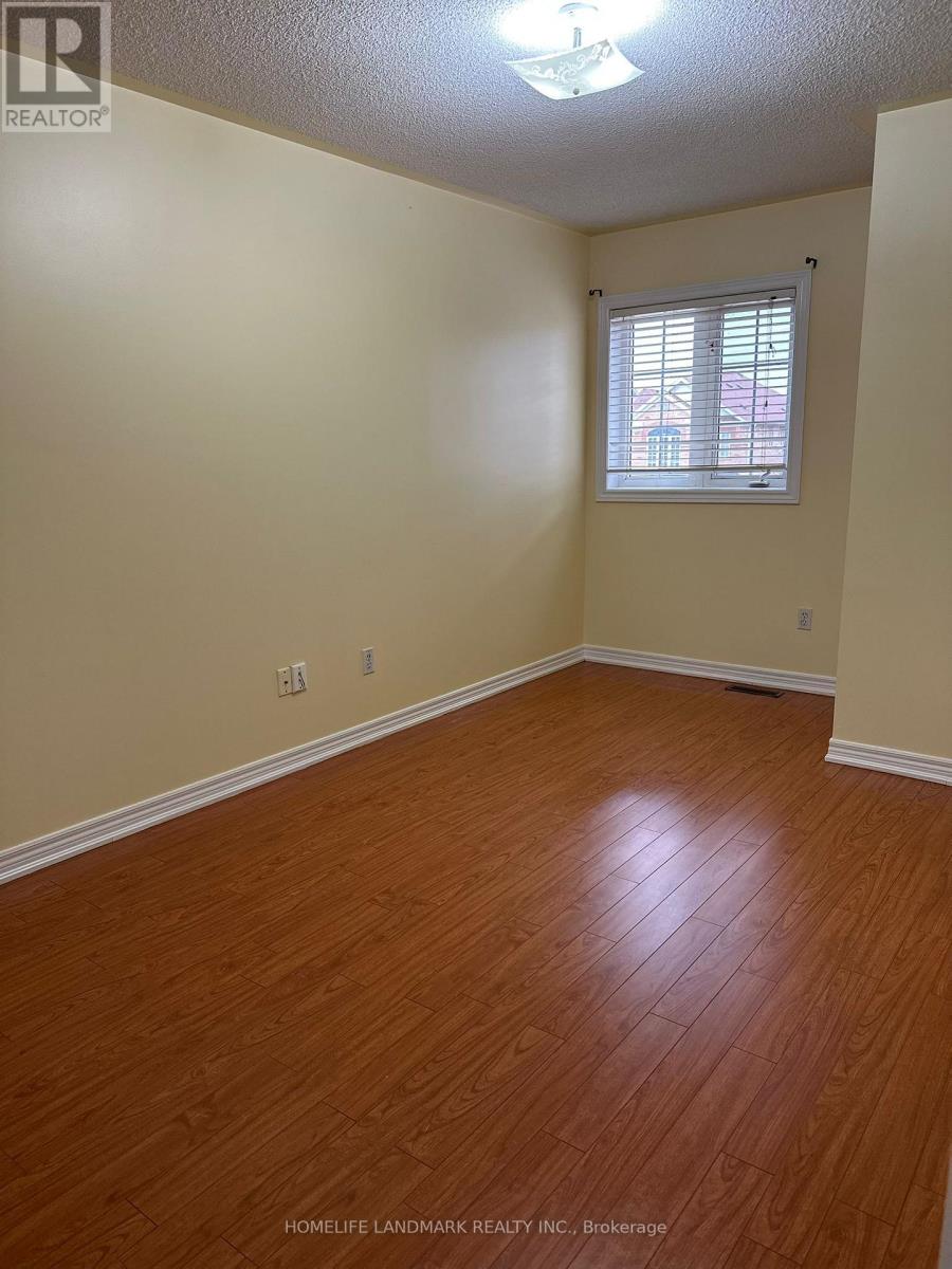 544 Matisse Place, Mississauga, Ontario L5W 1M3 - Photo 5 - W13582124
