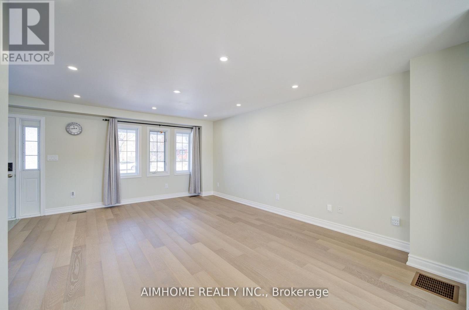 36 Grand River Avenue, Brantford, Ontario N3T 4W7 - Photo 11 - X13582116
