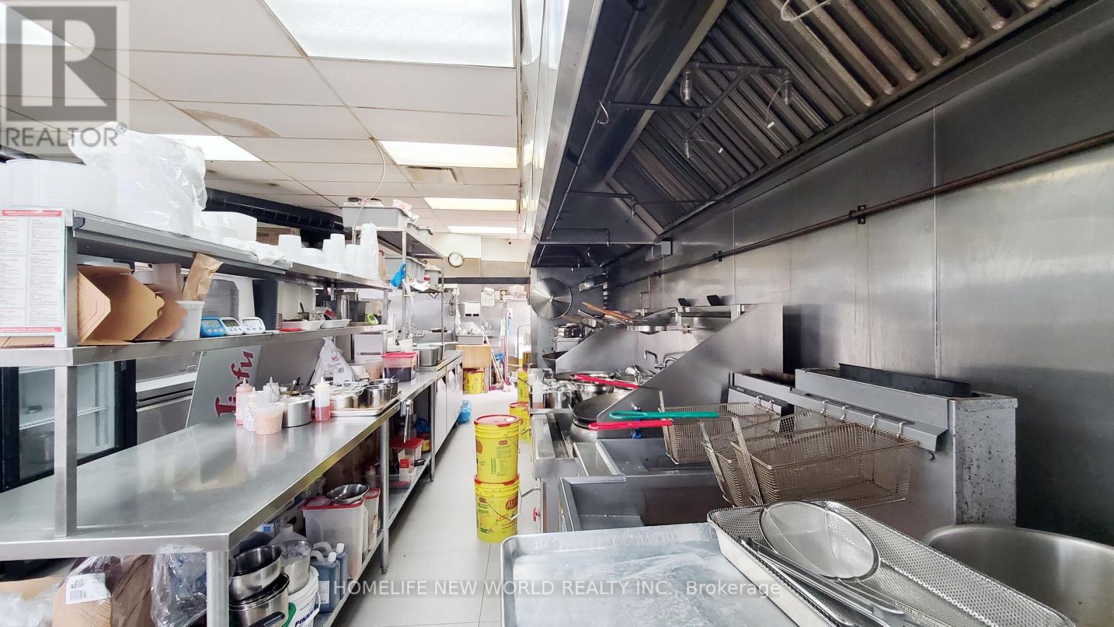 11 - 227 Main Street N, Markham, Ontario L3P 1Y6 - Photo 5 - N13582142