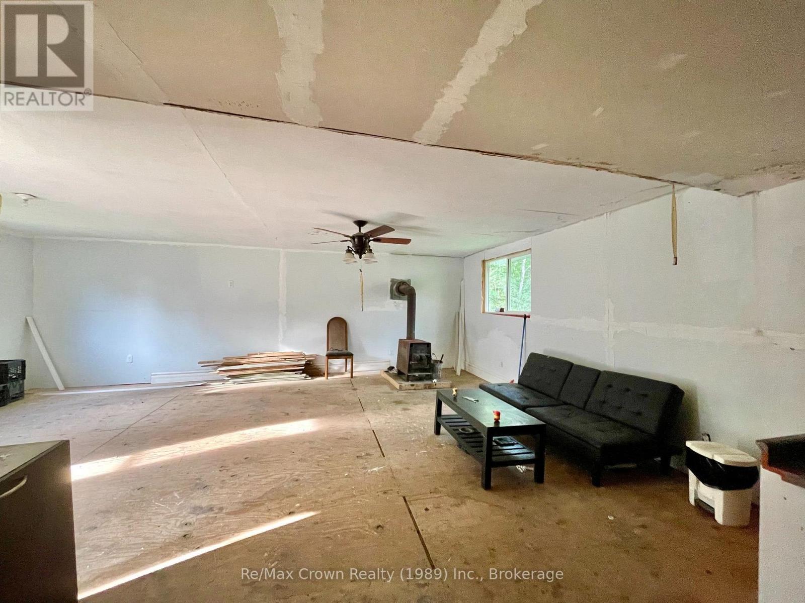1106 Commanda Lake Road, Parry Sound Remote Area, Ontario  P0H 2R0 - Photo 4 - X13582144
