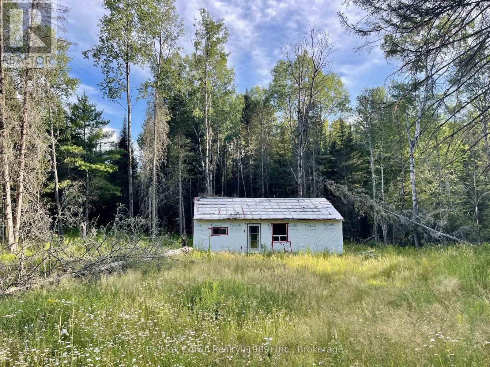 1106 Commanda Lake Road, Parry Sound Remote Area, Ontario  P0H 2R0 - Photo 8 - X13582144