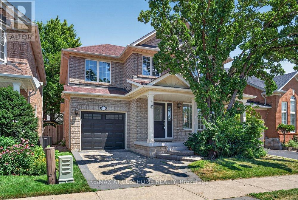 2293 Oakhaven Drive, Oakville, Ontario  L6M 3Y9 - Photo 3 - W13582150