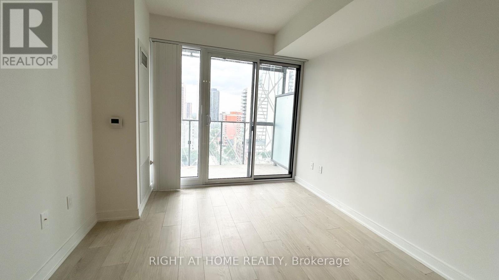 1906 - 50 Wellesley Street E, Toronto, Ontario M4Y 0C8 - Photo 10 - C13579768
