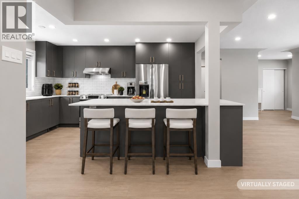 4319 19 Street Nw, Calgary, Alberta  T2L 2B8 - Photo 9 - A2329381