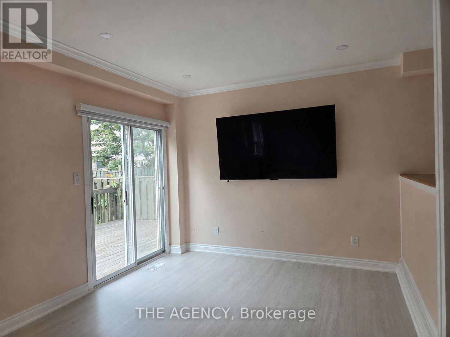 107 Reed Drive, Ajax, Ontario  L1S 6V3 - Photo 6 - E13582182