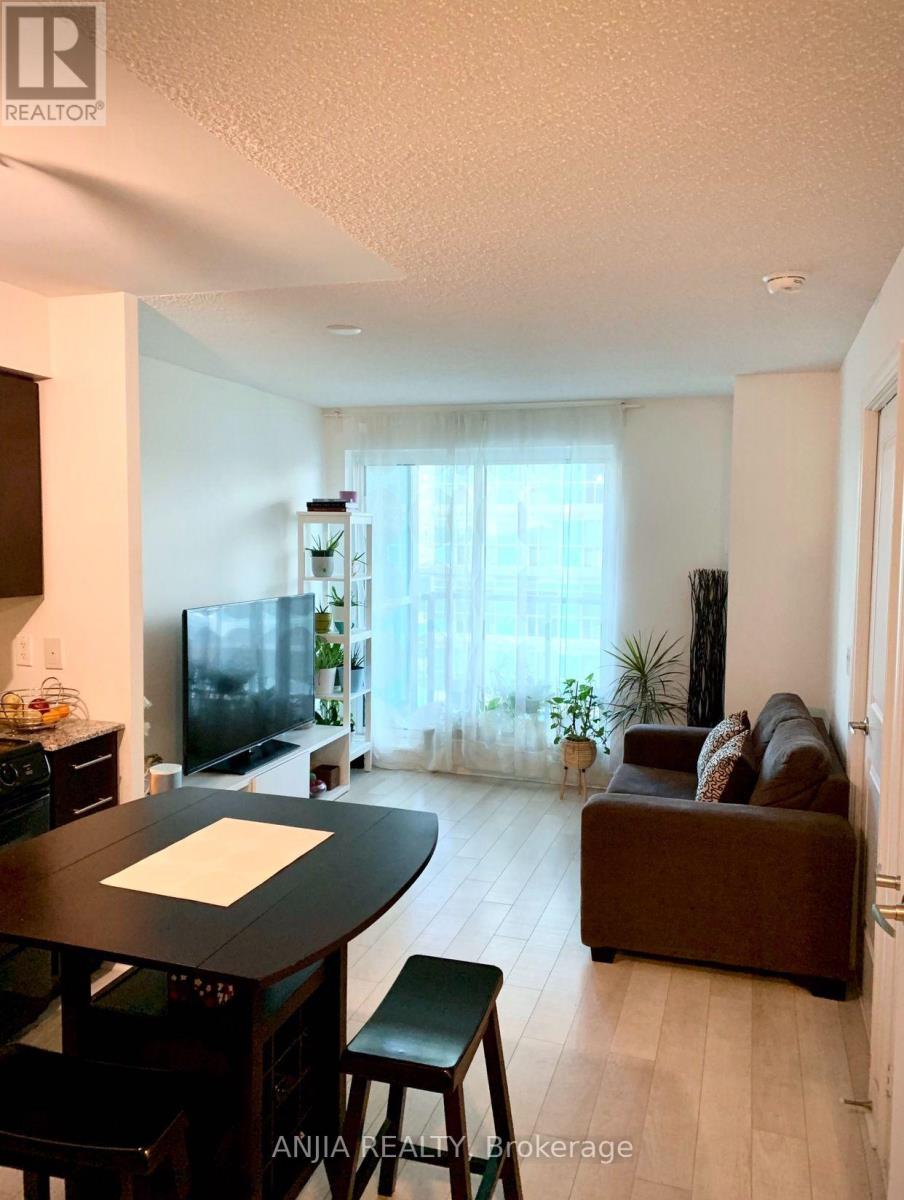906 - 50 Town Centre Court, Toronto, Ontario M1P 0A9 - Photo 2 - E13582188