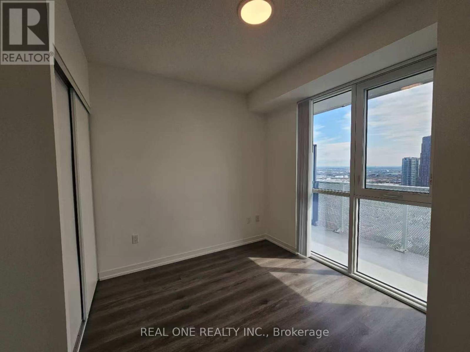 3908 - 28 Interchange Way, Vaughan, Ontario L4K 0P8 - Photo 8 - N13582192
