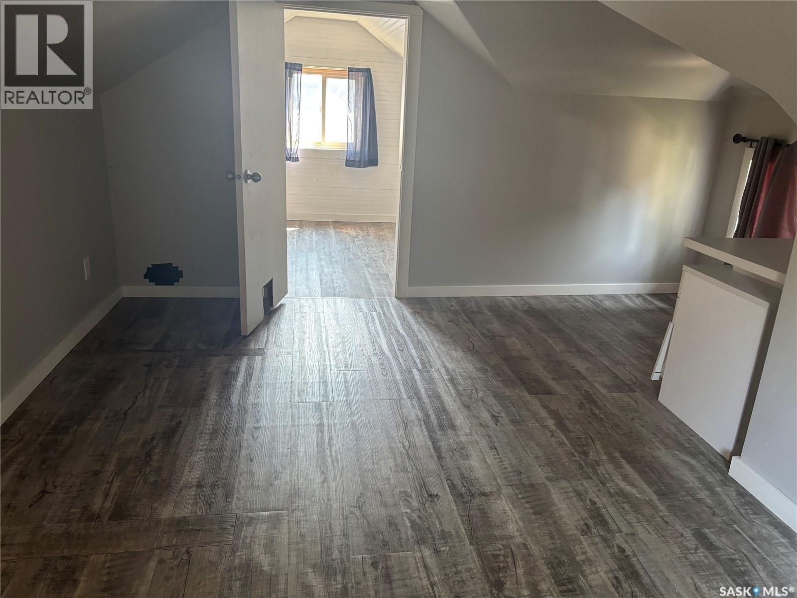 551 2nd Avenue Nw, Swift Current, Saskatchewan  S9H 0R1 - Photo 14 - SK043032