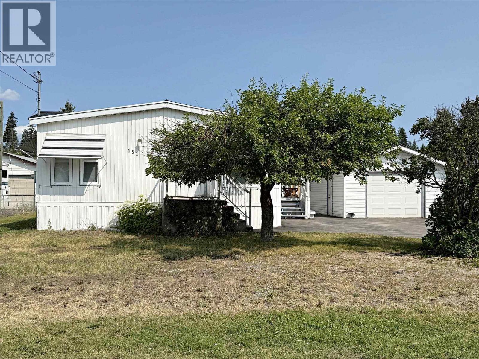 451 Mclean Road, Barriere, British Columbia  V0E 1E0 - Photo 18 - 10394803