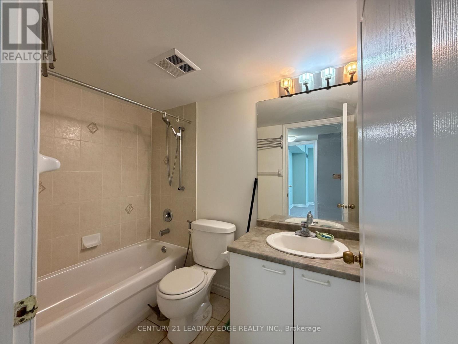 210 - 25 Times Avenue, Markham, Ontario L3T 7X5 - Photo 23 - N13564714