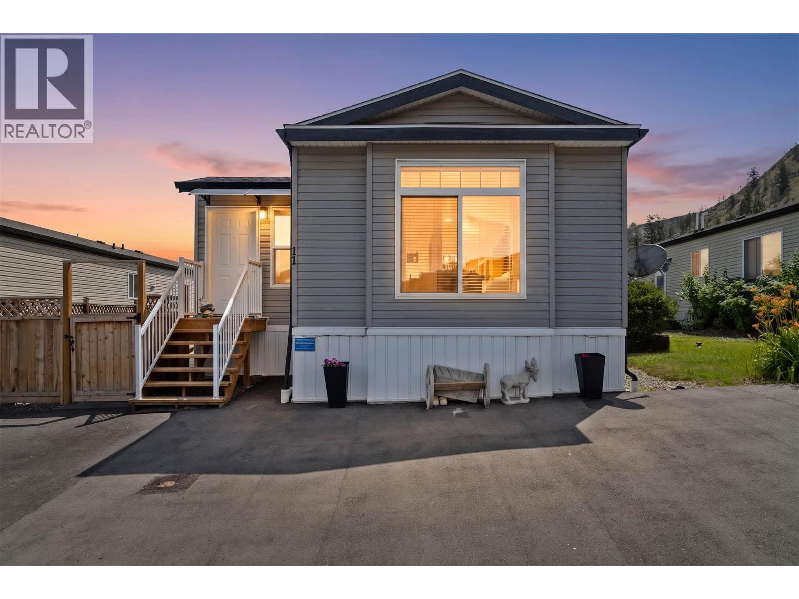 7805 Dallas Drive Unit# 11, Kamloops