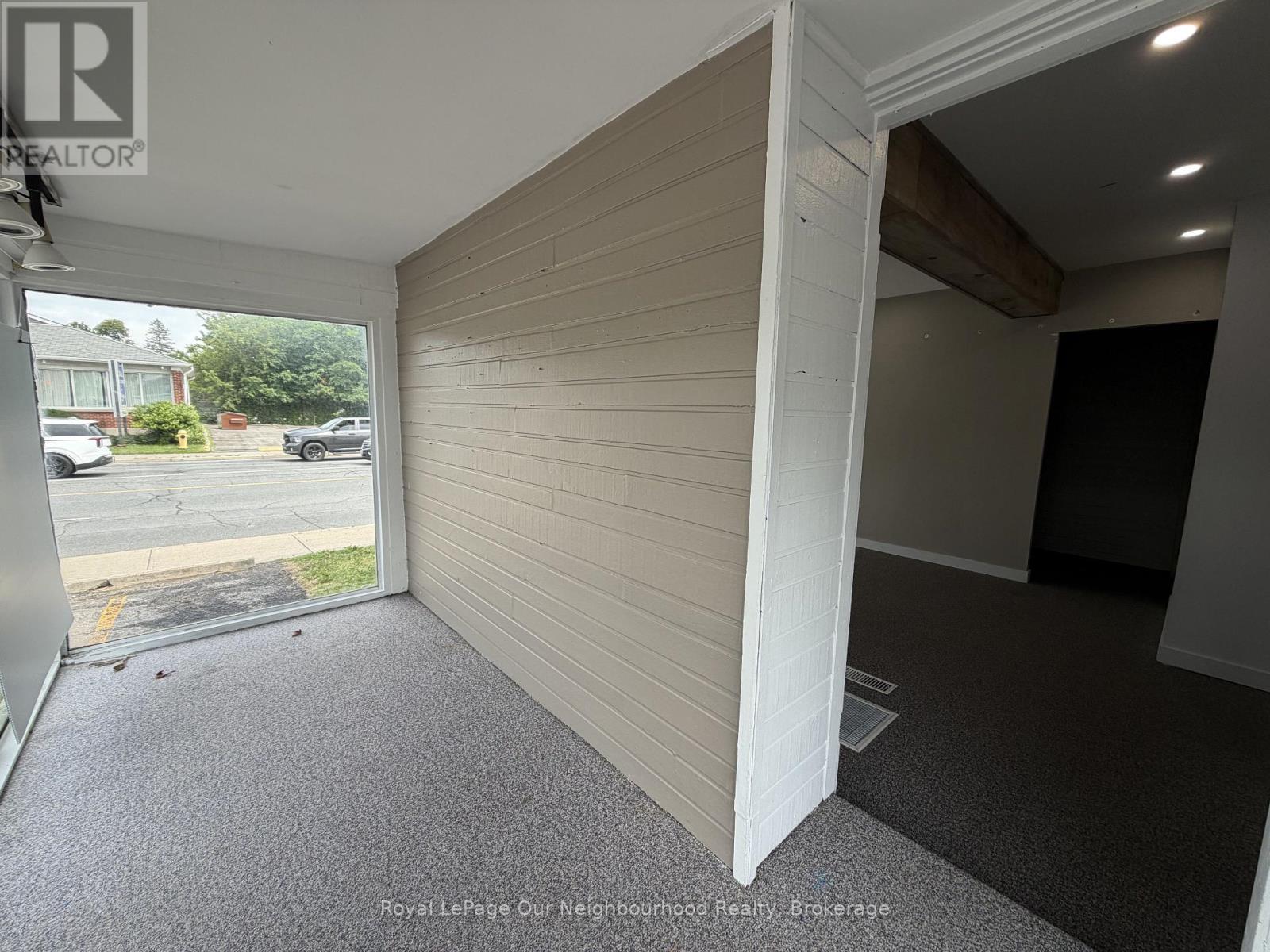 1 - 26 Ritson Road N, Oshawa (O'neill), Ontario  L1G 5P3 - Photo 17 - E13582214