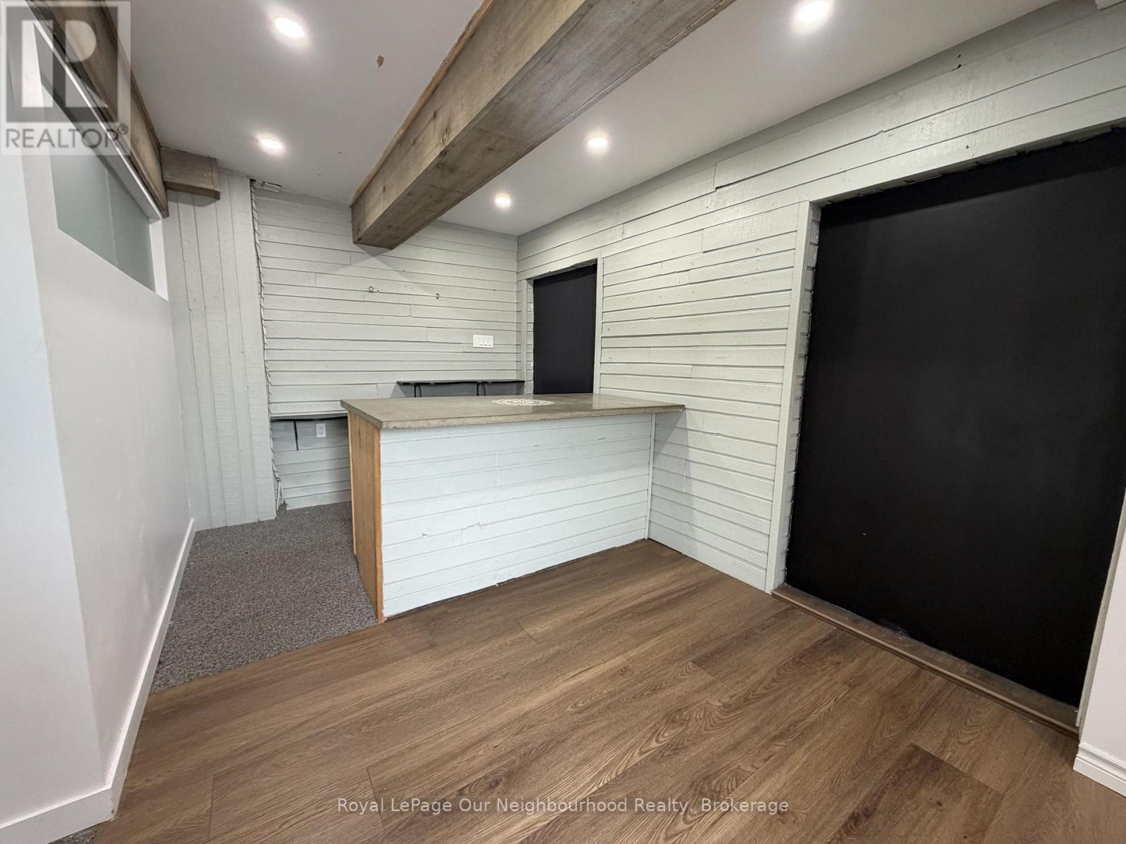 1 - 26 Ritson Road N, Oshawa (O'neill), Ontario  L1G 5P3 - Photo 6 - E13582214