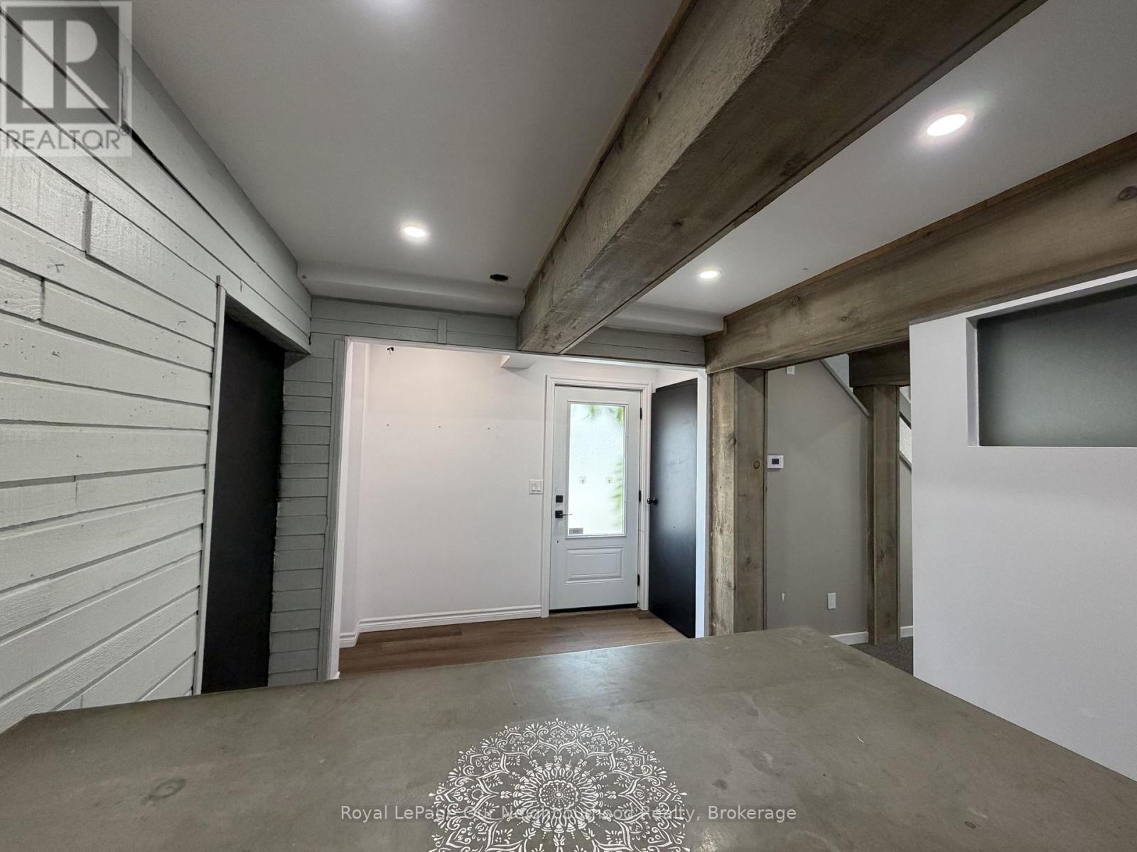 1 - 26 Ritson Road N, Oshawa (O'neill), Ontario  L1G 5P3 - Photo 7 - E13582214