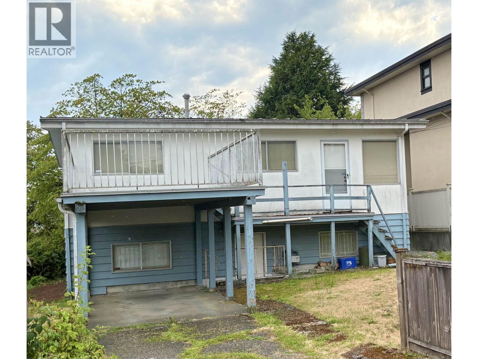 2635 Bobolink Avenue, Vancouver, British Columbia V5S 2G1 - Photo 2 - R3147772