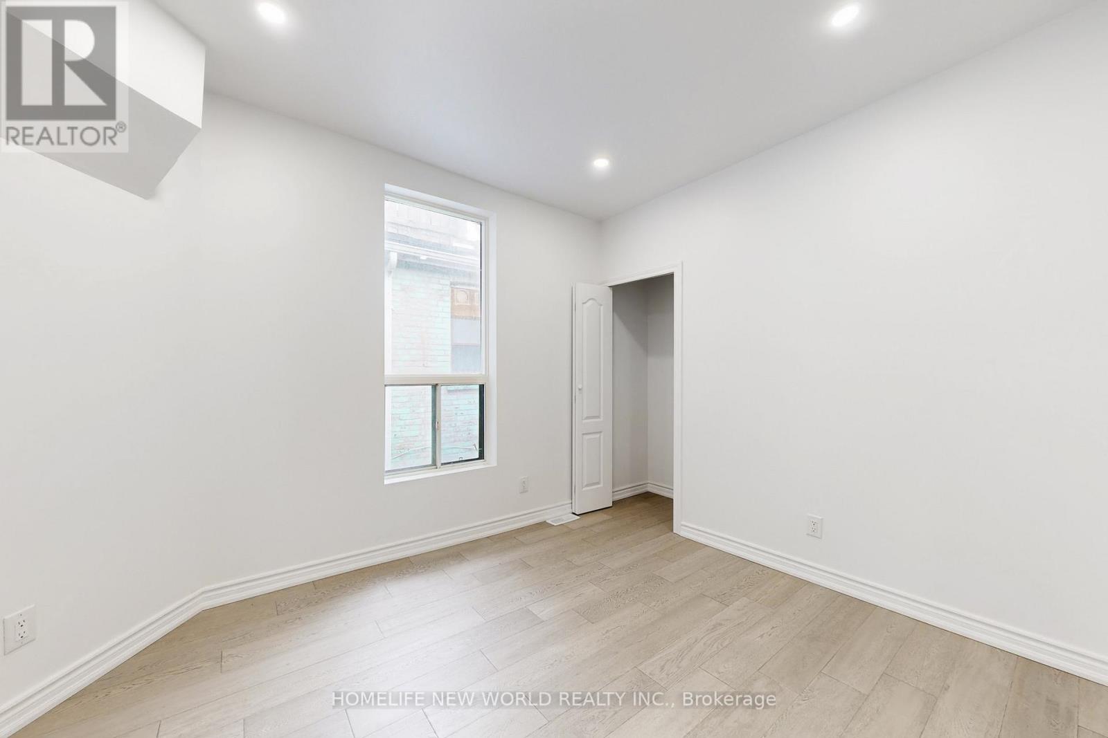 38 Kensington Avenue, Toronto, Ontario  M5T 2J9 - Photo 22 - C13582198