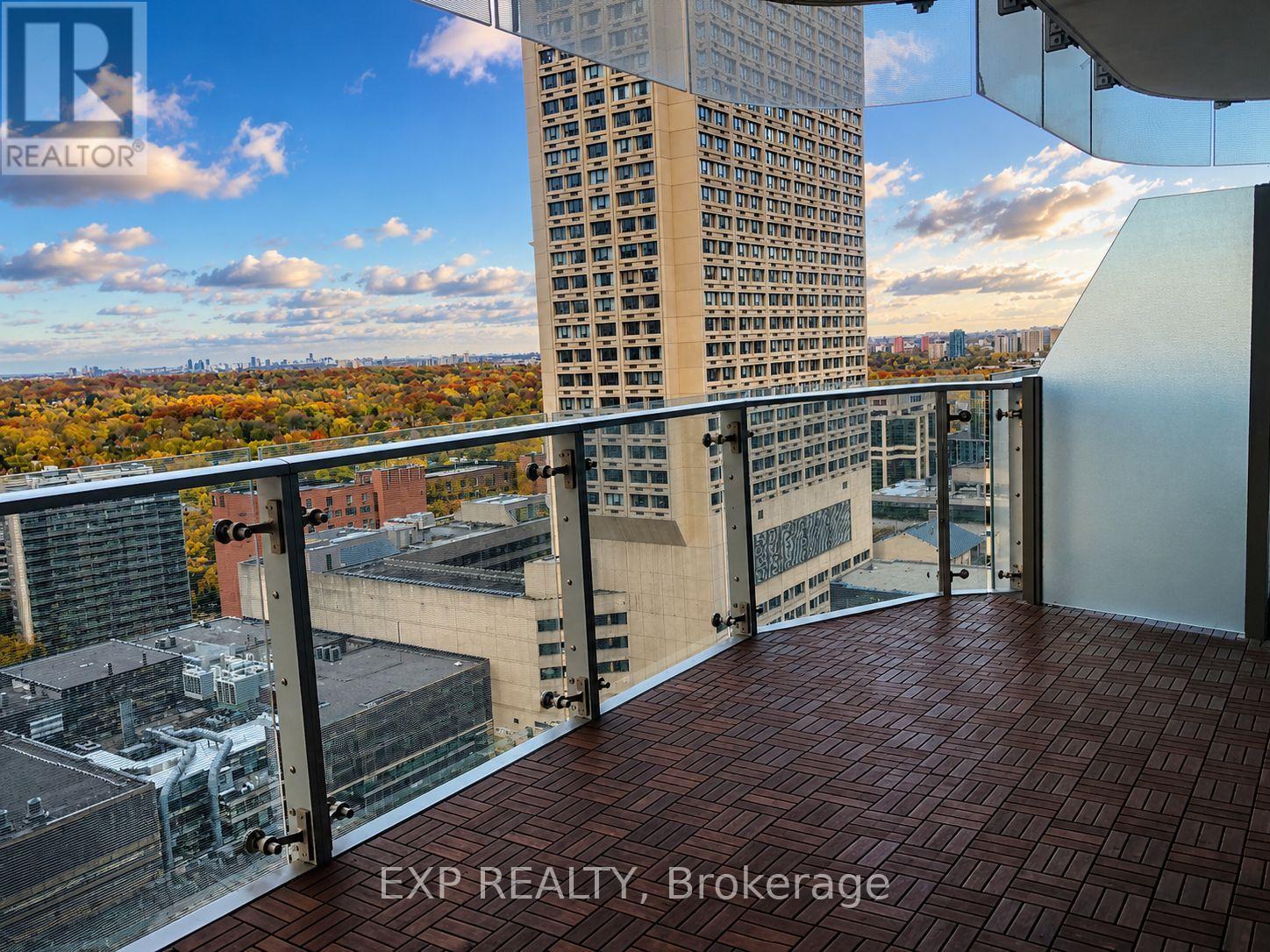 2011 - 1 Bloor Street E, Toronto, Ontario  M4W 0A8 - Photo 7 - C13582200