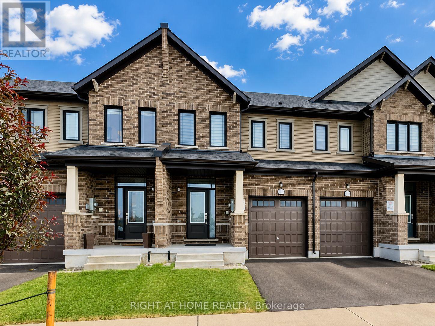 67 MILADY CRESCENT, Barrie, Ontario