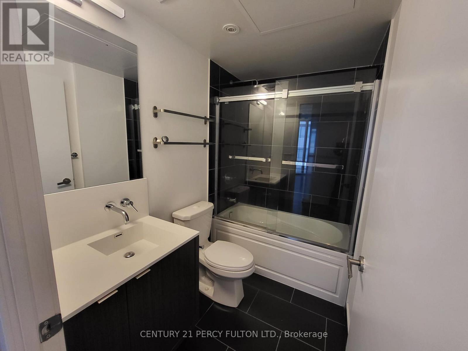 5902 - 88 Harbour Street, Toronto, Ontario M5J 1B7 - Photo 12 - C13582226