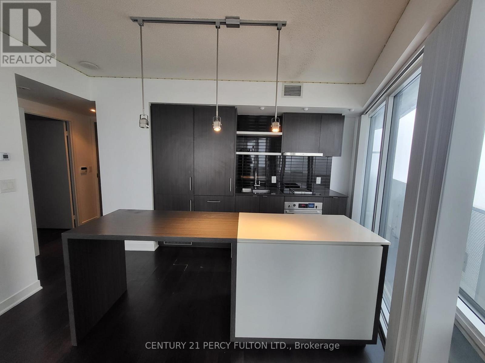 5902 - 88 Harbour Street, Toronto, Ontario M5J 1B7 - Photo 13 - C13582226