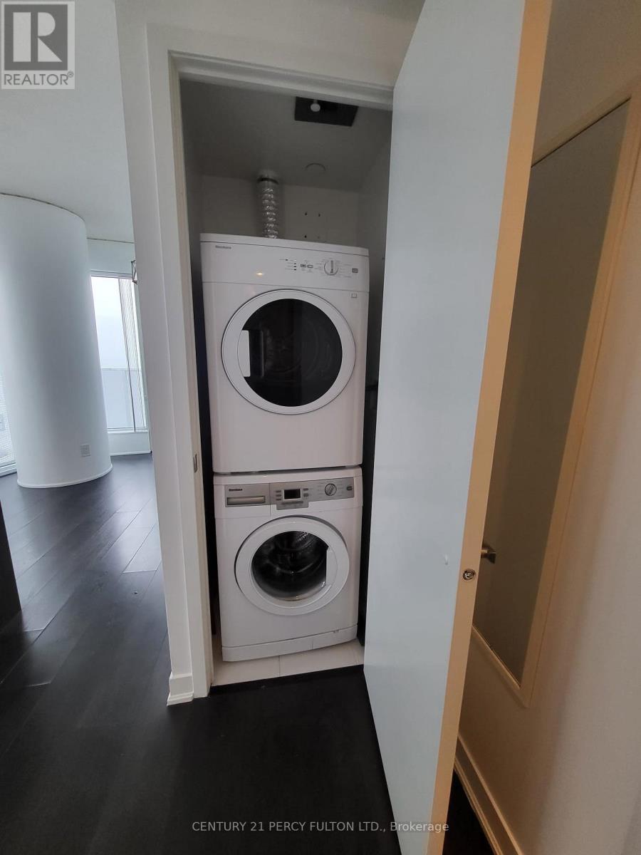 5902 - 88 Harbour Street, Toronto, Ontario M5J 1B7 - Photo 14 - C13582226