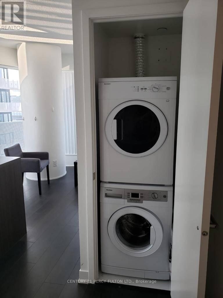 5902 - 88 Harbour Street, Toronto, Ontario M5J 1B7 - Photo 9 - C13582226
