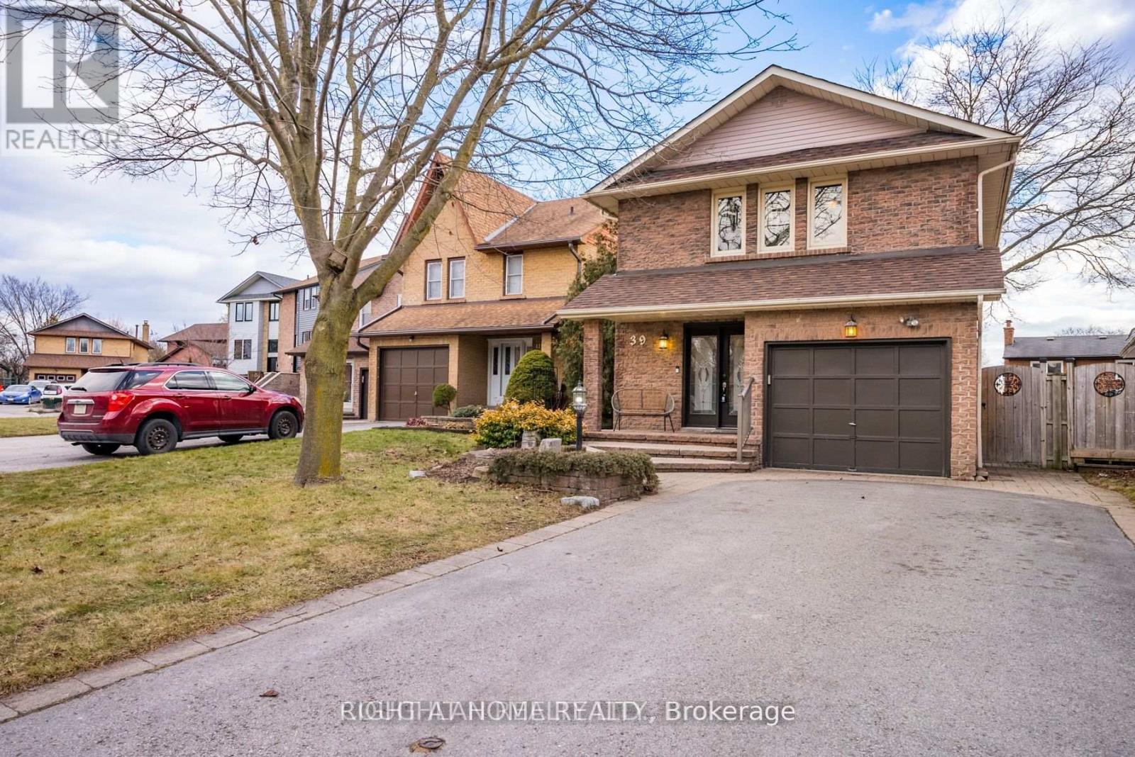 BASEMENT - 39 LONGFELLOW COURT, Whitby, Ontario
