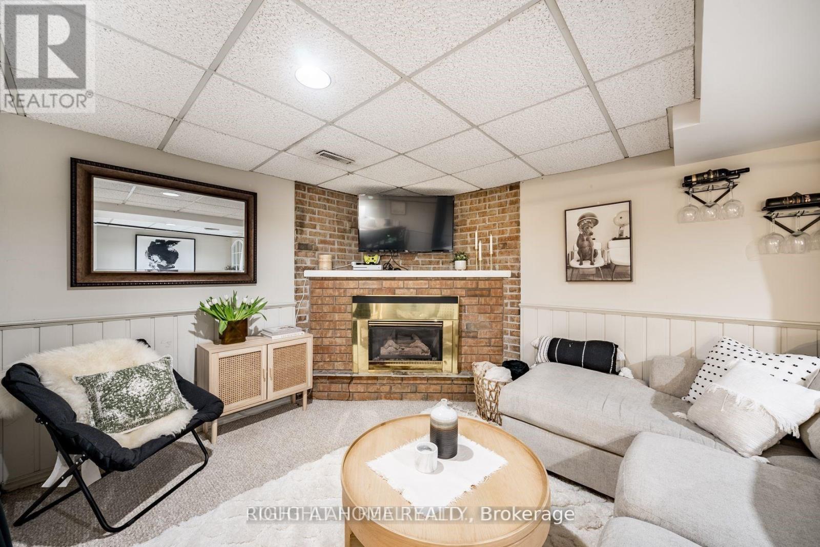 Basement - 39 Longfellow Court, Whitby, Ontario L1N 6V7 - Photo 12 - E13582234