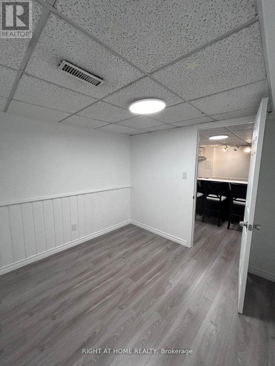 Basement - 39 Longfellow Court, Whitby, Ontario L1N 6V7 - Photo 8 - E13582234
