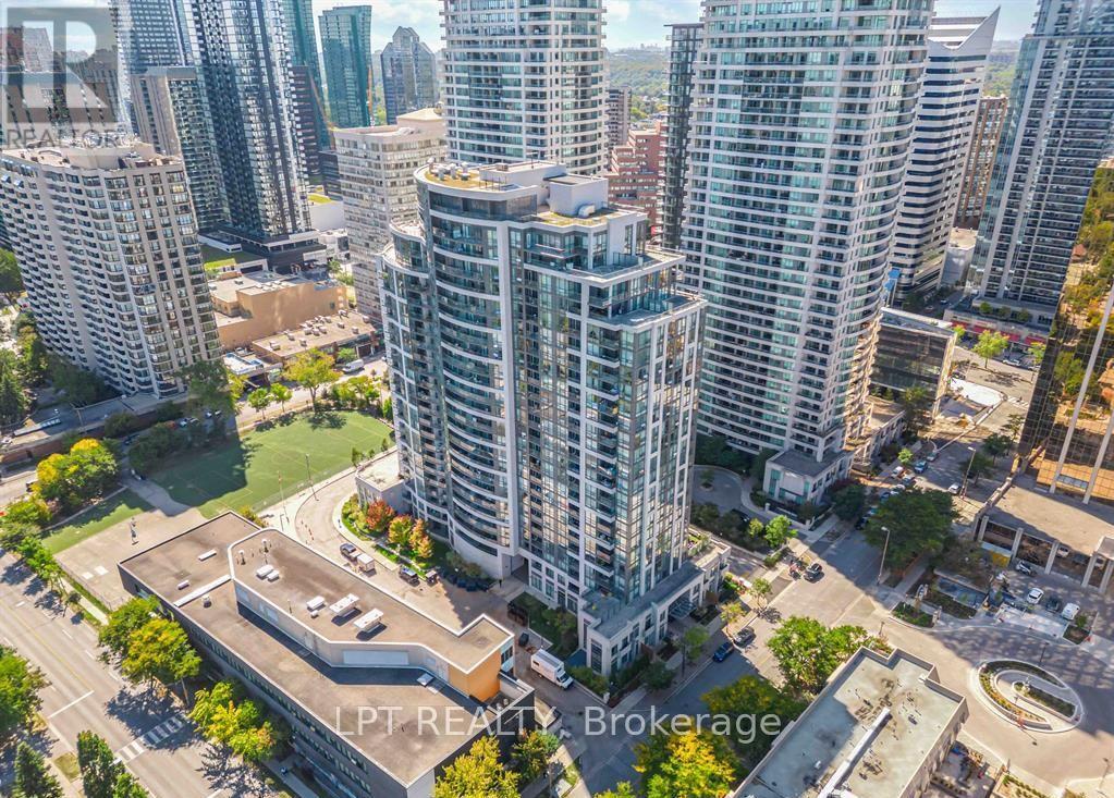 1706 - 35 HOLLYWOOD AVENUE, Toronto, Ontario