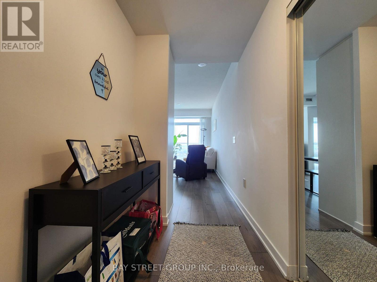5 - 38 HONEYCRISP CRESCENT, Vaughan, Ontario