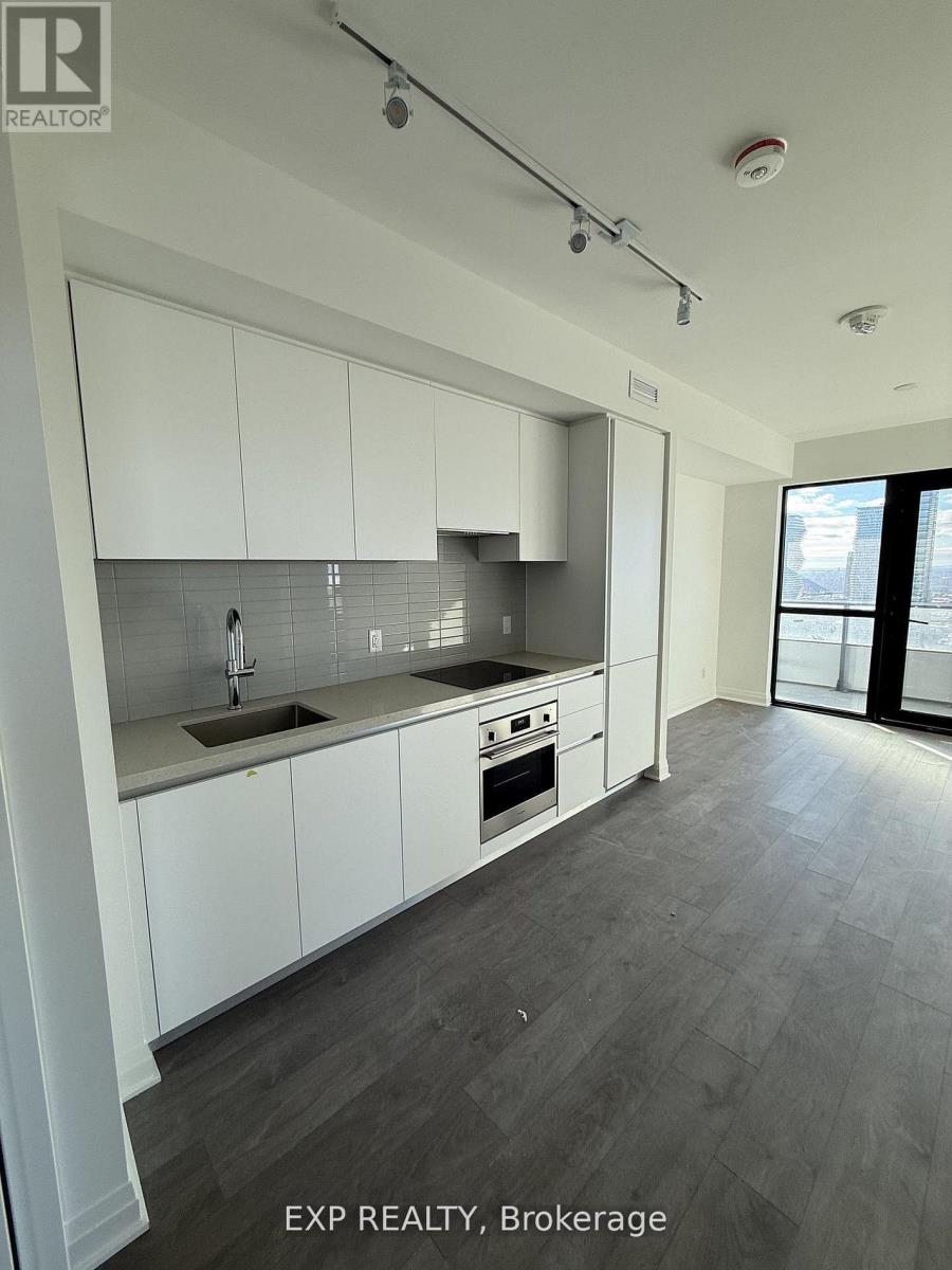 4407 - 4015 The Exchange, Mississauga, Ontario  L5B 0N9 - Photo 4 - W13582238