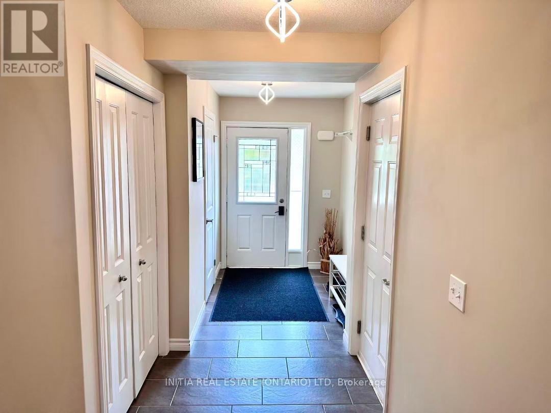 31 - 1010 Fanshawe Park Road E, London North (North C), Ontario  N5X 0K9 - Photo 2 - X13582284