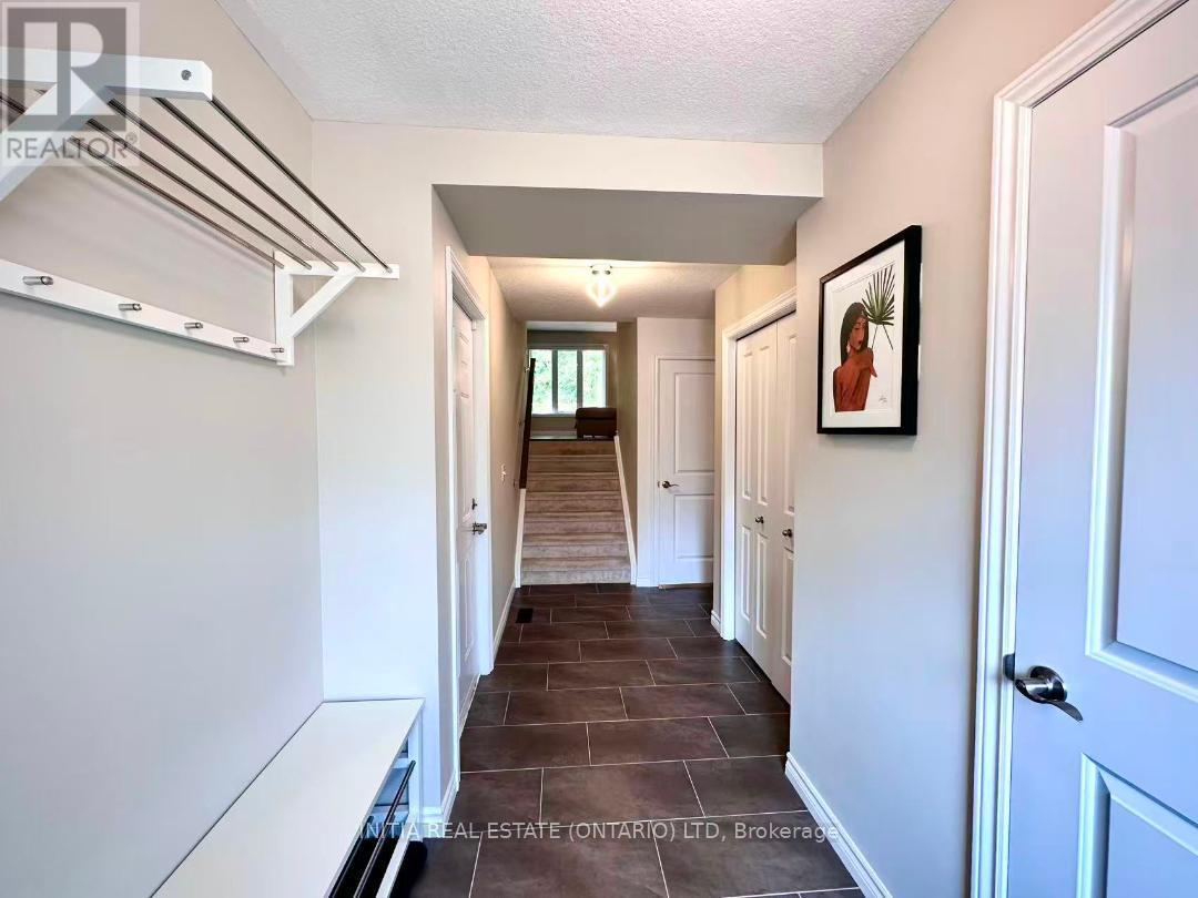 31 - 1010 Fanshawe Park Road E, London North (North C), Ontario  N5X 0K9 - Photo 3 - X13582284