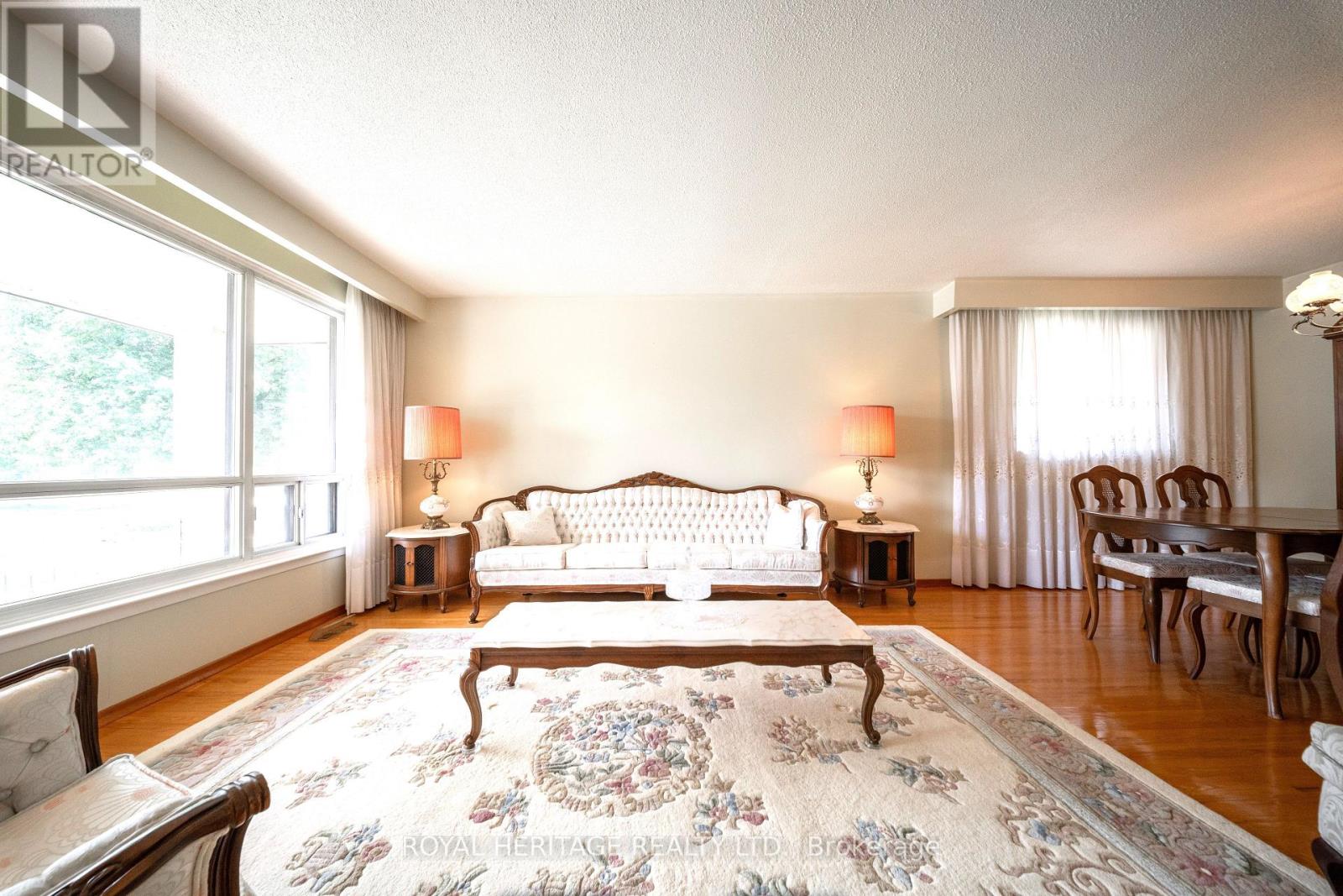 79 Fulbert Crescent, Toronto, Ontario M1S 1C5 - Photo 5 - E13582272