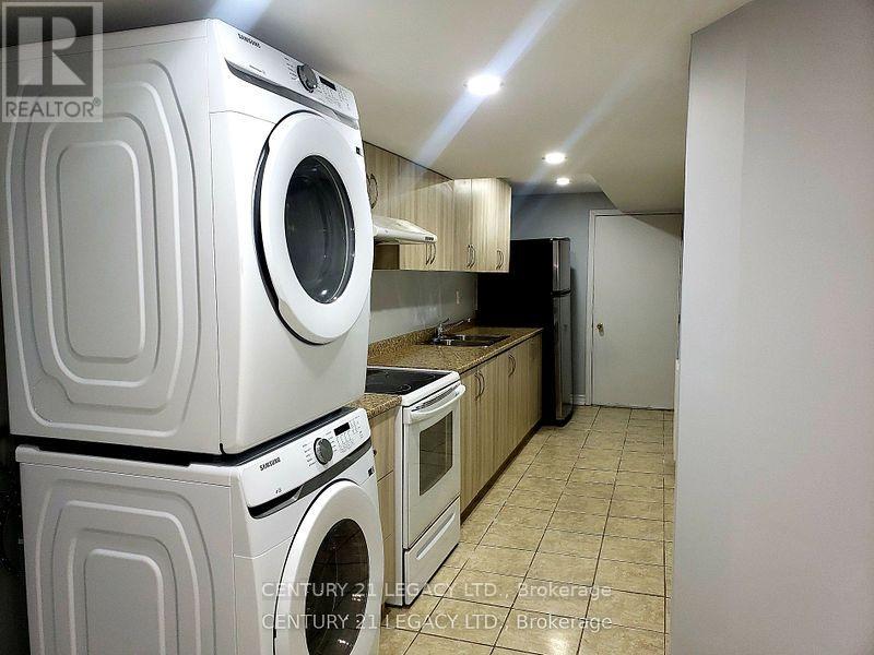Lower Level - 21 Kilrea Way, Brampton, Ontario L6X 0P9 - Photo 4 - W13582300