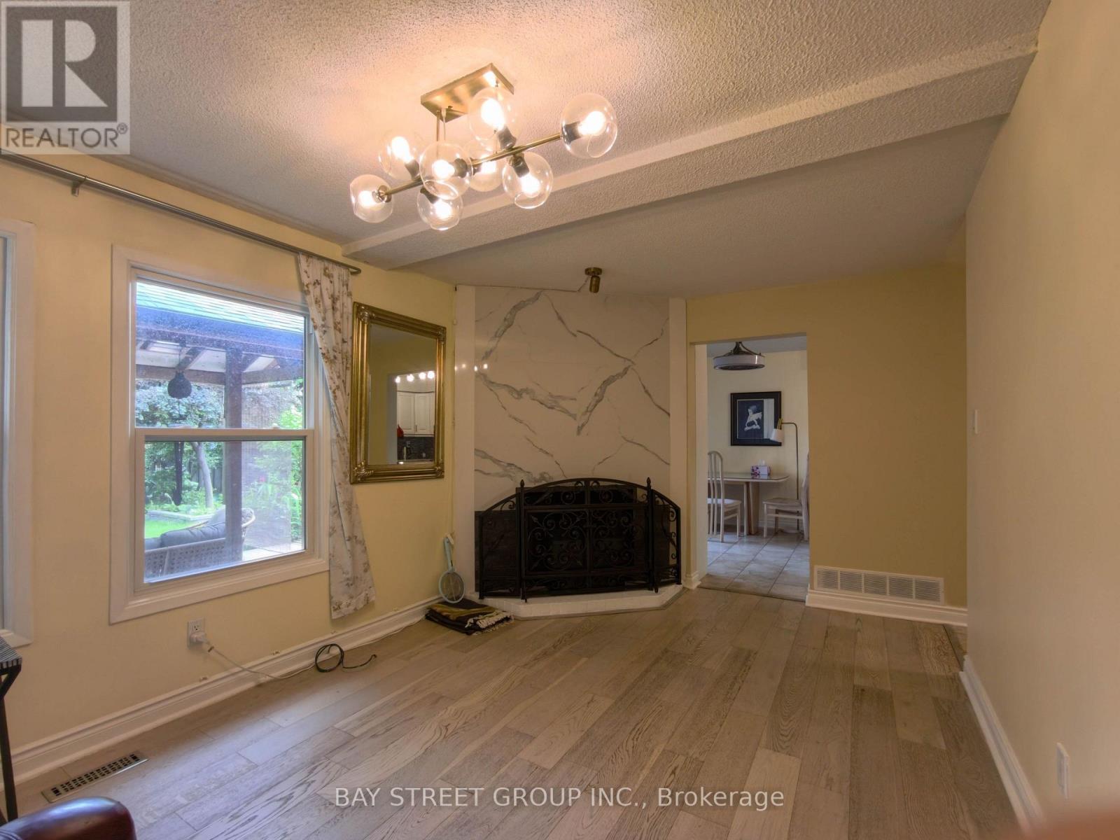 1620 Parish Lane, Oakville, Ontario L6M 3E2 - Photo 15 - W13582314
